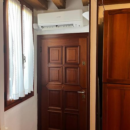 Апартаменты Casarosalia Венеция Экстерьер фото