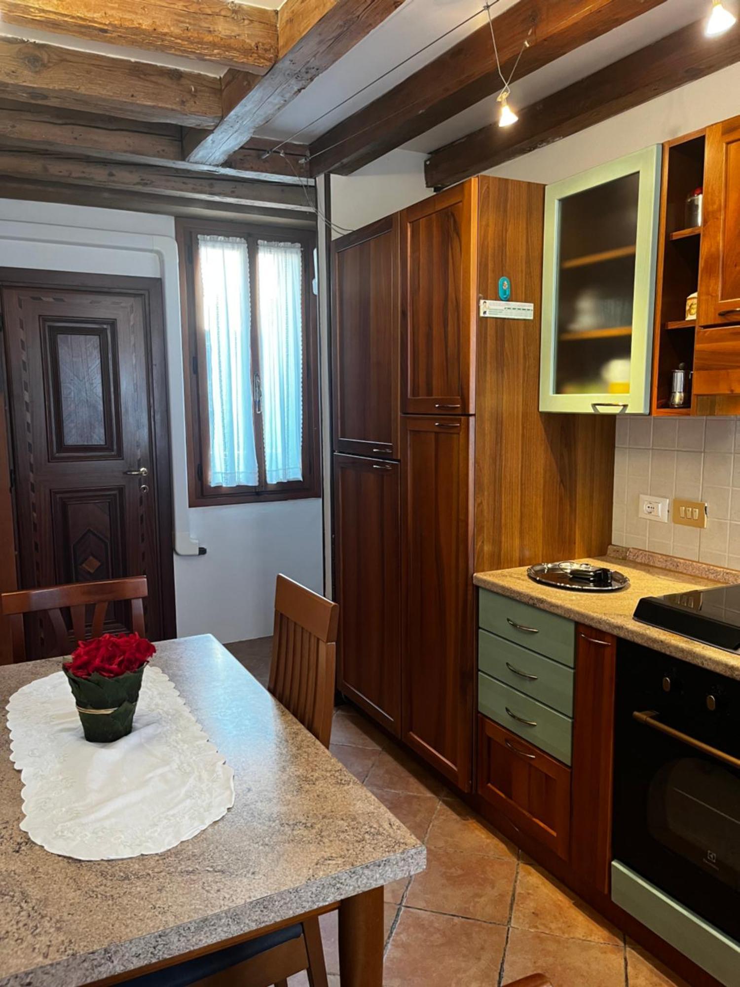 Апартаменты Casarosalia Венеция Экстерьер фото